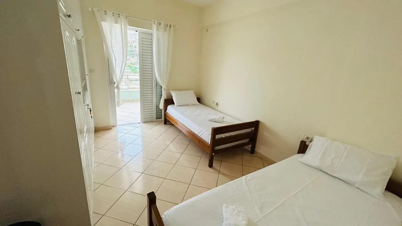סרנדה Beach Dreaming Apartment
